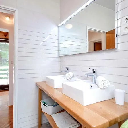 Appartement Nivia Jelsa (Hvar)