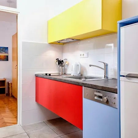 Apartment Nivia *